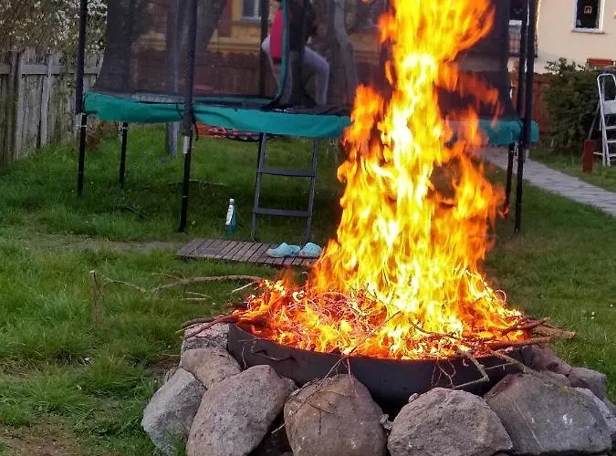 Amende * آنغرمونده